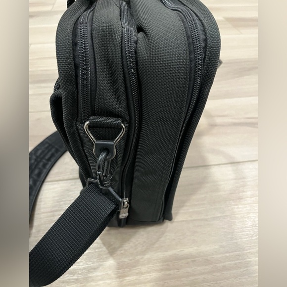 TUMI Alpha Ballistic Nylon Expandable Organizer Laptop Briefcase 26041D4 - Picture 9 of 15